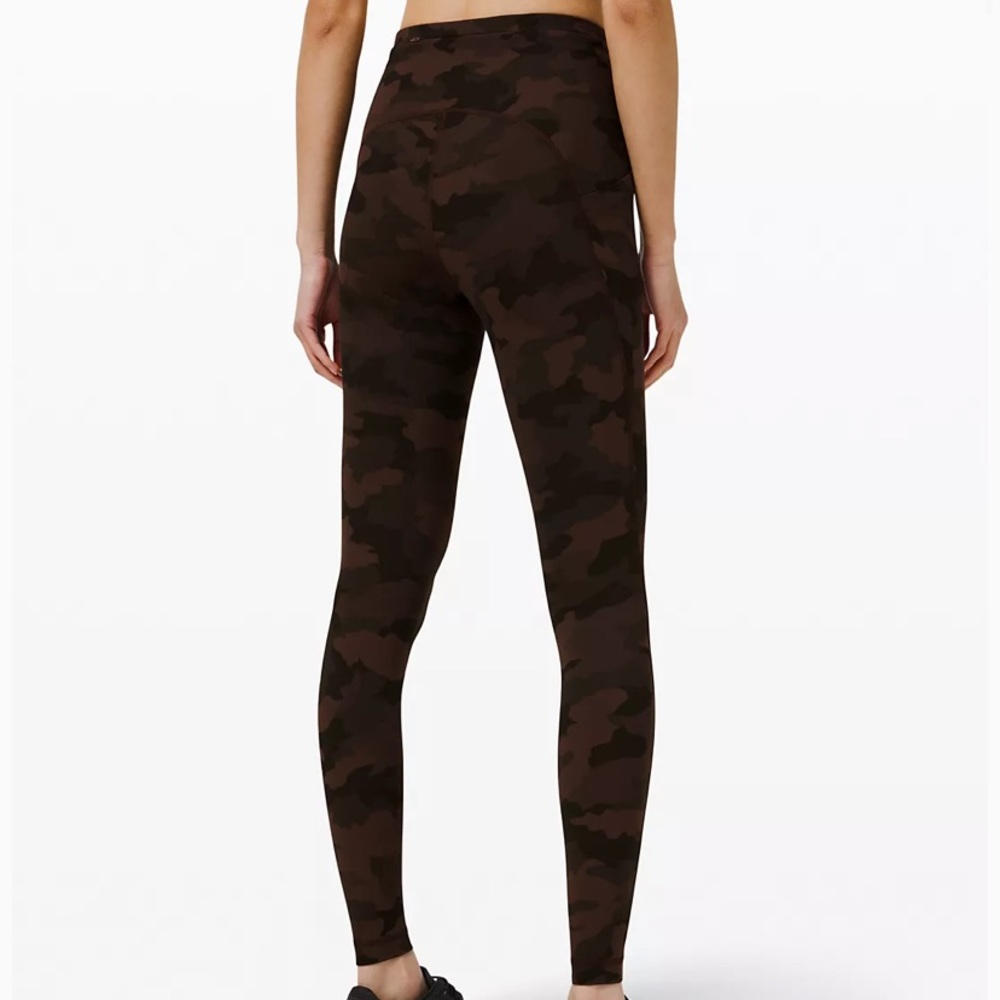 *NWT* Swift Speed High Rise Tight 28” - Picture 4 of 7